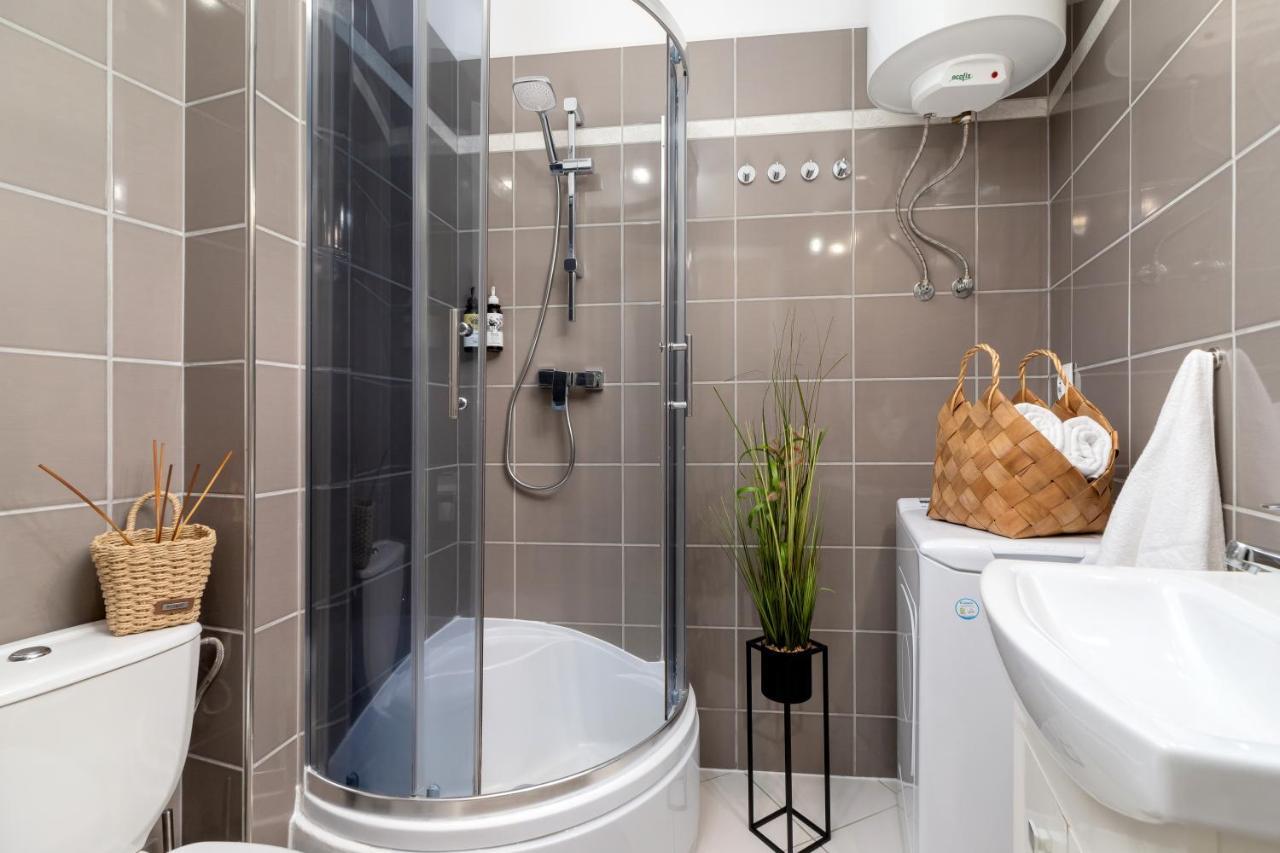 Wow Apartment By Cozyplace Krakau Buitenkant foto